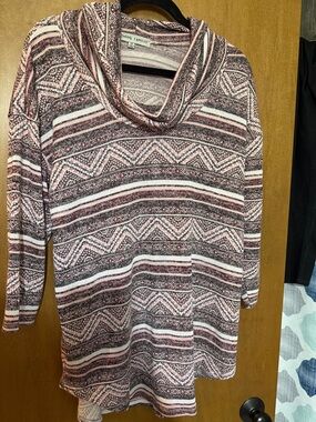 Absolutely Famous Pink, Gray & White Patterned Cowl Neck Sweater